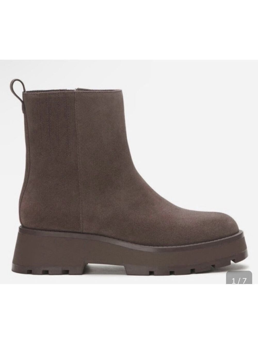 Vince Camuto Boots Womens Size 8/39 Taupe Suede Lug Sole Ankle Side Zip